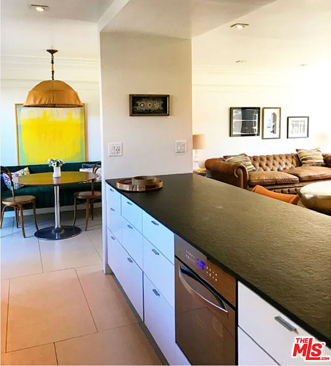 1 bed, 1.0 bath, 729 sqft, $3,000 — Photo 4