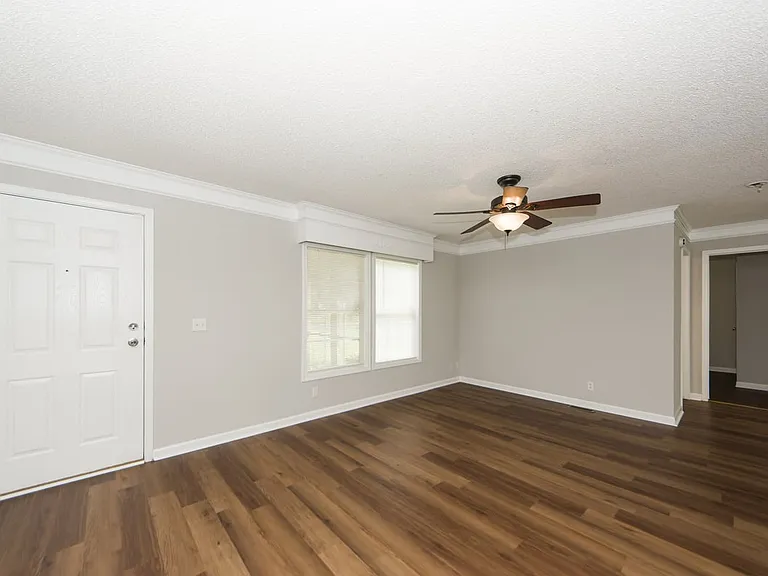 1911 Grimball Rd — Photo 23