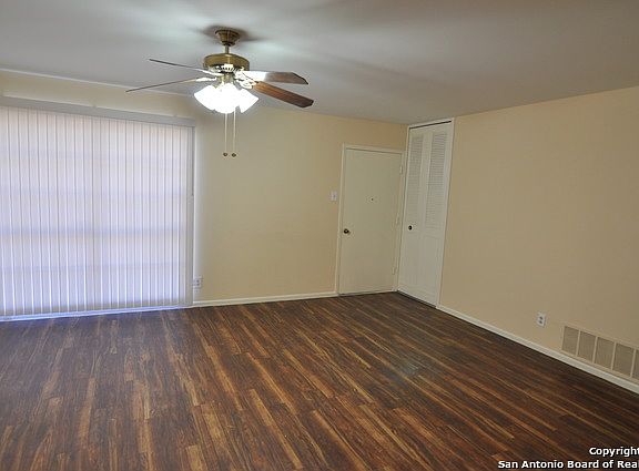 2nd image of 6046 Windyhill Dr