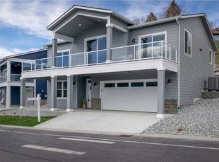 319 Village Dr, Manson, WA 98831