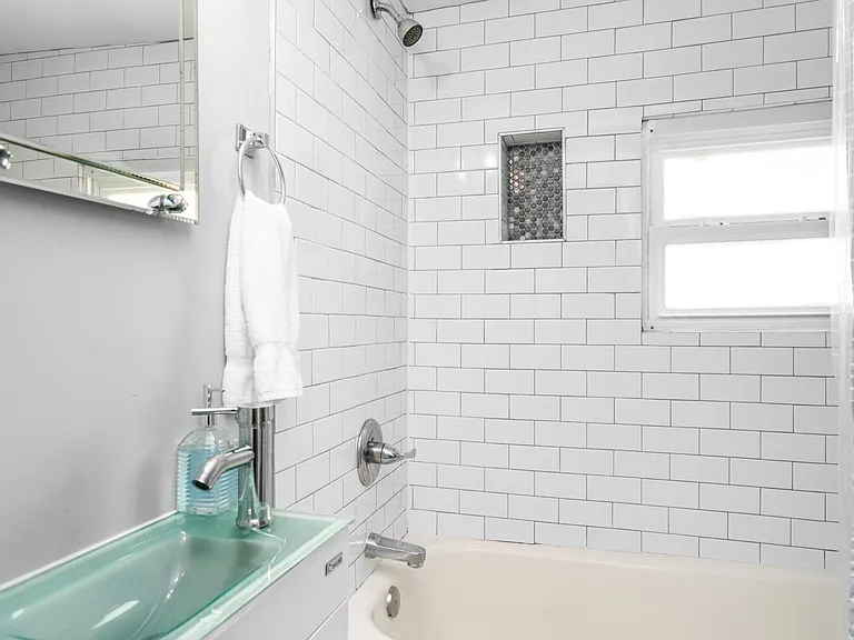 724 North Ave #B — Photo 18