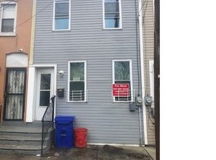 607 7th St, Camden, NJ 08103