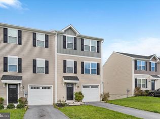 33 Sebago Pl, Martinsburg, WV 25403