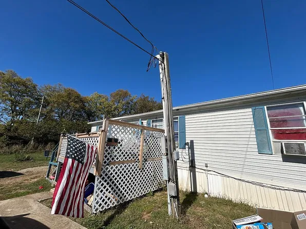148 Robin Rd, Georgetown, KY 40324