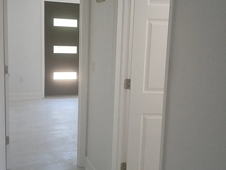 15113 Gulistan Ave #1 — Photo 6