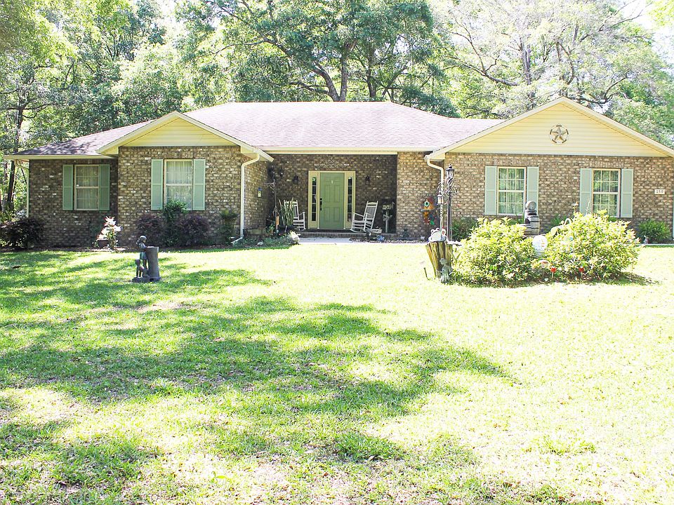 1st image of 159 NE Northridge Dr