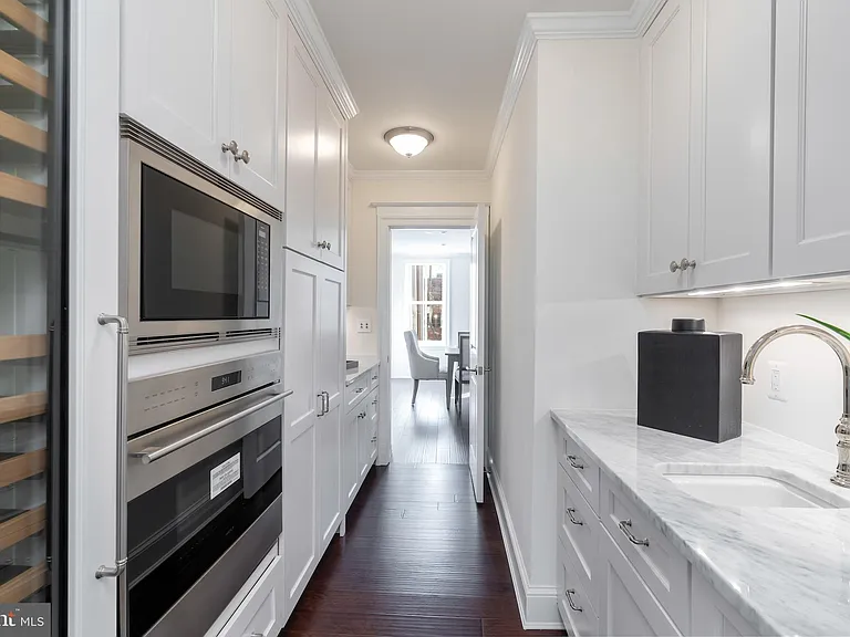 2715 N St NW — Photo 18