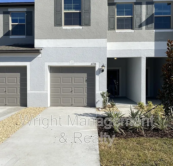 11736 Dumaine Valley Rd — Photo 1