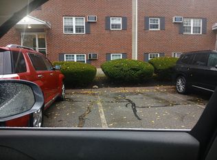 15 Lafayette Ave APT B2, Danvers, MA 01923