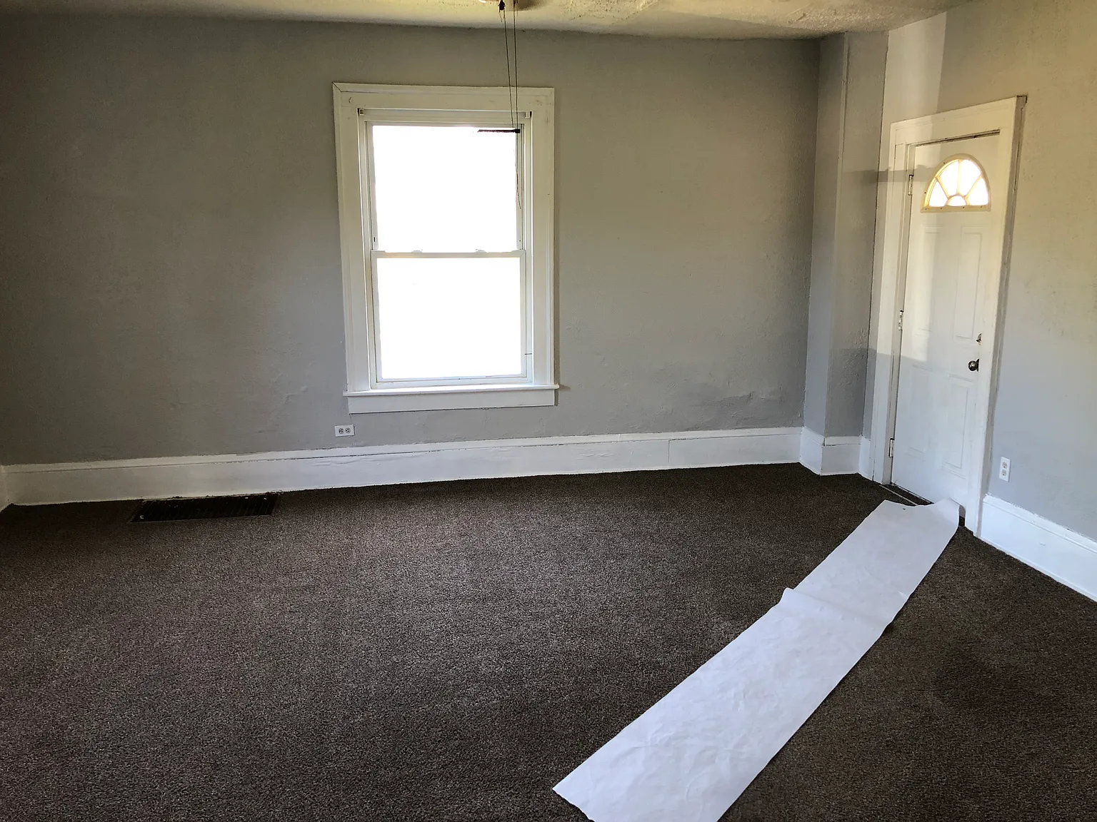 3 bed, 1700 sqft, $1,050 — Photo 3