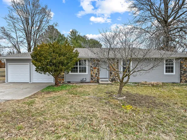 433 W Olive Street, Republic, MO 65738
