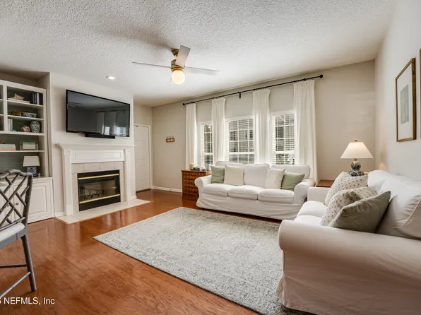 121 JARDIN DE MER Place #121, Jacksonville Beach, FL 32250