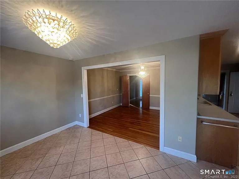 6 Kingsley Dr — Photo 24