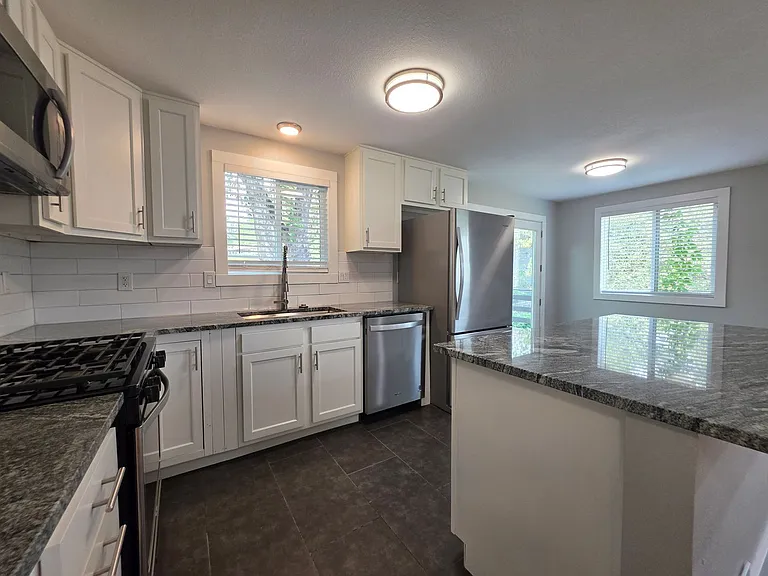 4470 W 109th Pl — Photo 5