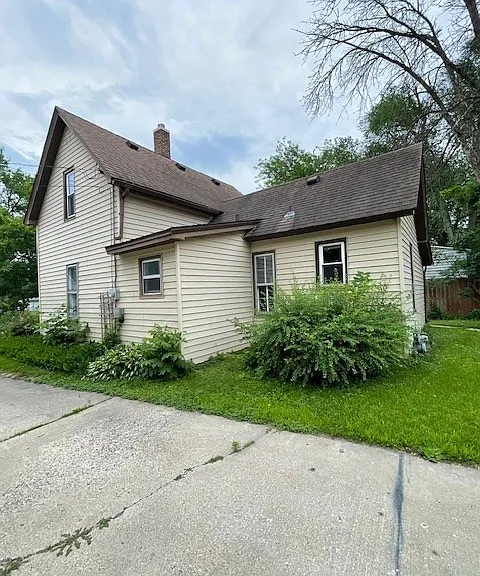 914 N Elm Ave — Photo 23