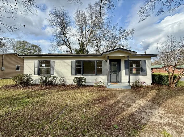 115 Main St, Ashford, AL 36312