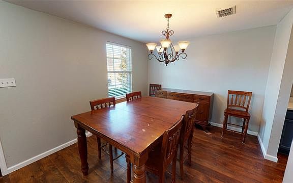 3rd image of 1726 Honey Creek Ln