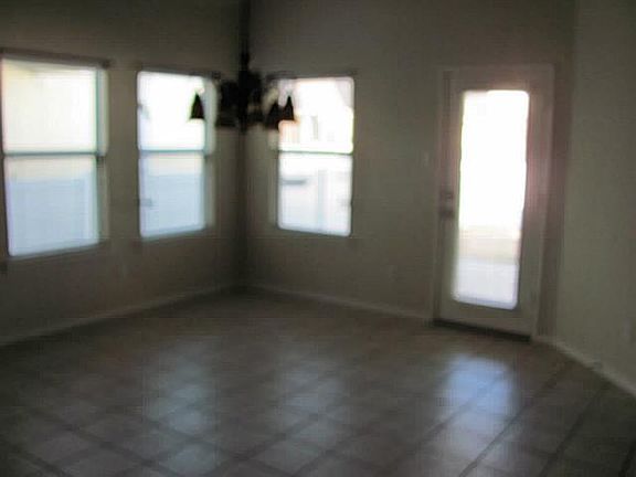 5th image of 1133 Chattahoochee Dr