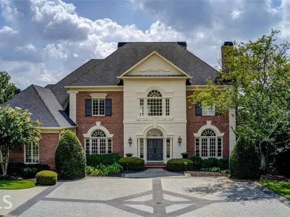 2020 Leadenhall St, Johns Creek, GA 30022