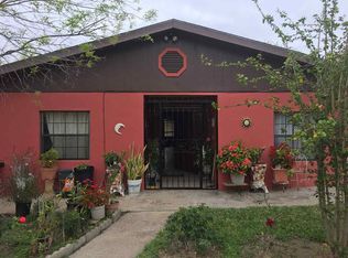 1872 Patricia Ln, Laredo, TX 78046