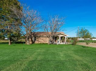 1340 Travis Ln, Kaufman, TX 75142