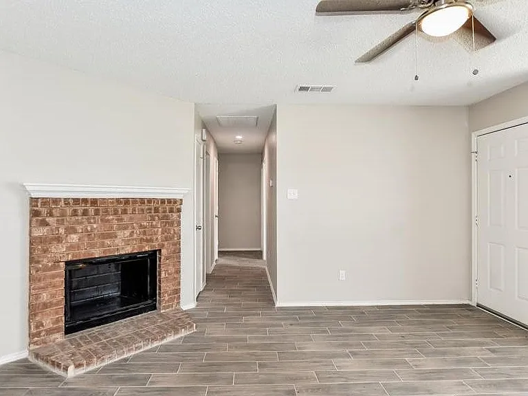 1708 Beau Ct — Photo 21