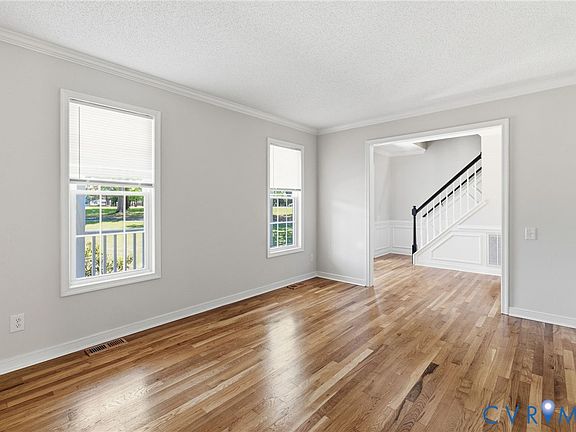 5th image of 5219 Thornwood Ct