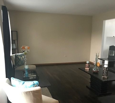 3rd image of 4526 Jefferson Dr