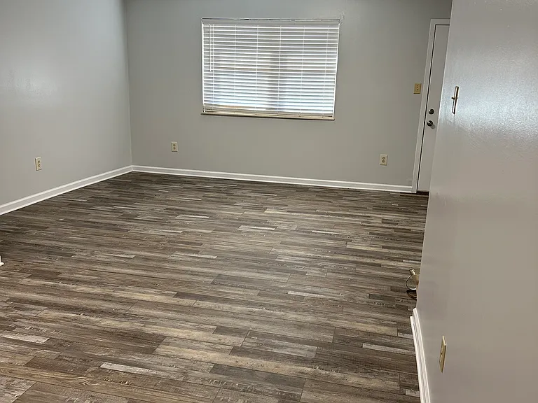 114 Sequoiah Ln #1 — Photo 4