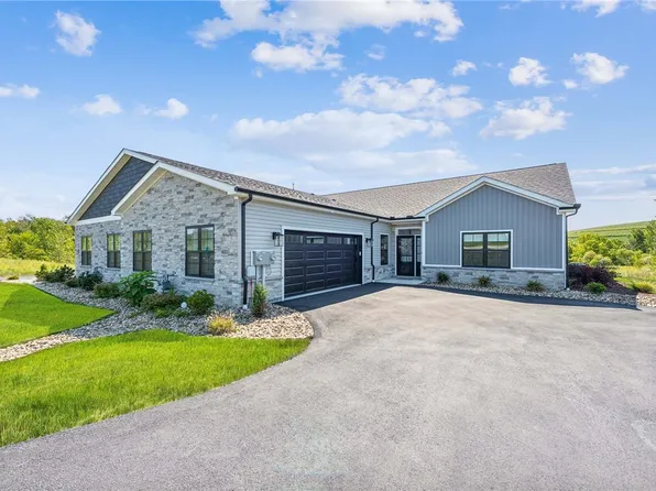 4003 Micklefield Ln, Greensburg, PA 15601