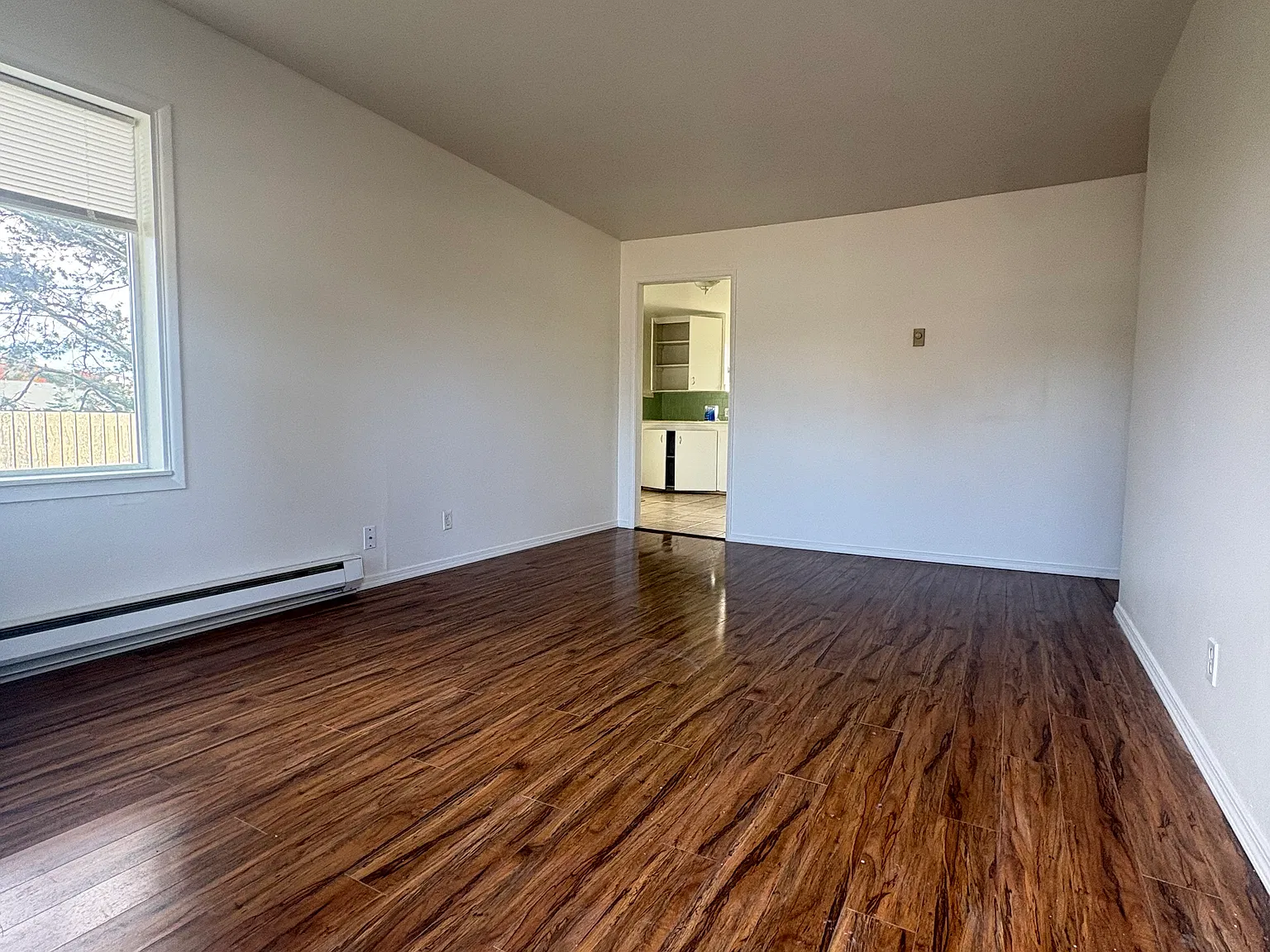 1 bed, $1,100 — Photo 2
