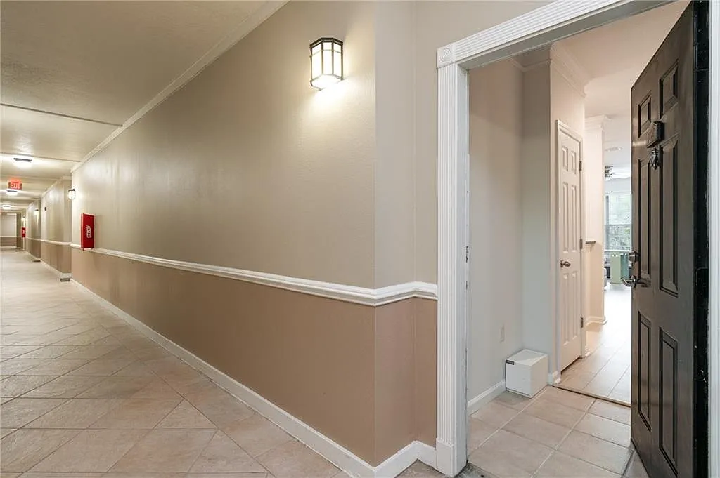 1 bed, 1.0 bath, 864 sqft, $1,525 — Photo 4