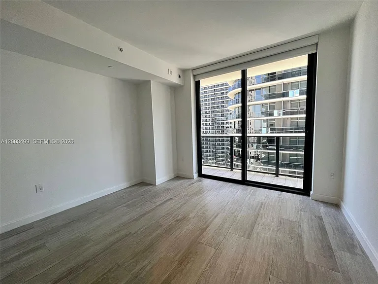 55 SW 9th St #2702 — Photo 3
