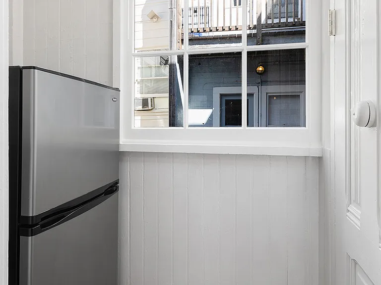 929 Pine Street — Photo 12