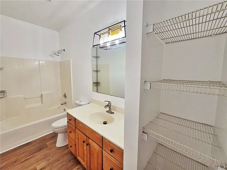 1166 Fullerton Ave #2 — Photo 18
