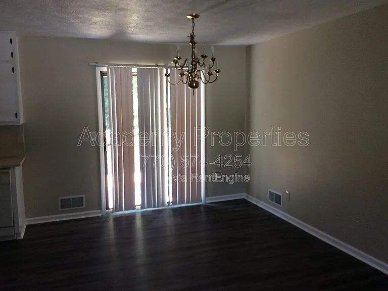 3122 Dempsey Pl — Photo 5