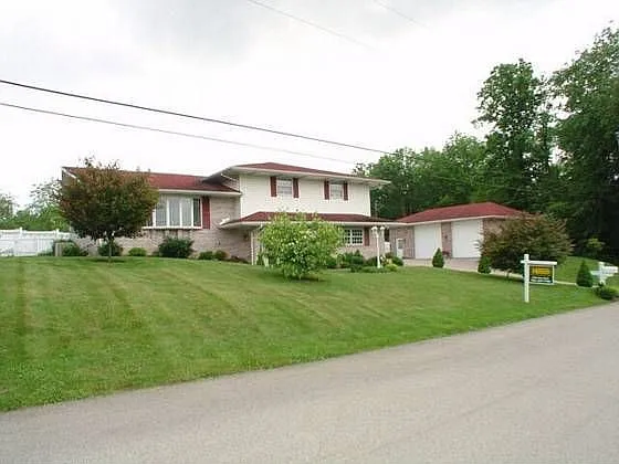 213 Columbus Ave photo 1