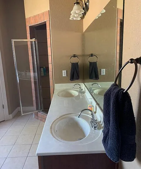 803 N Meadowlands Dr — Photo 11