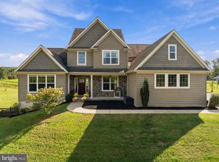 620 Pughtown Rd, Spring City, PA 19475