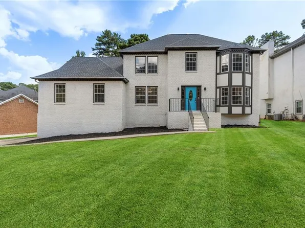 5668 Mountain Cres, Stone Mountain, GA 30087