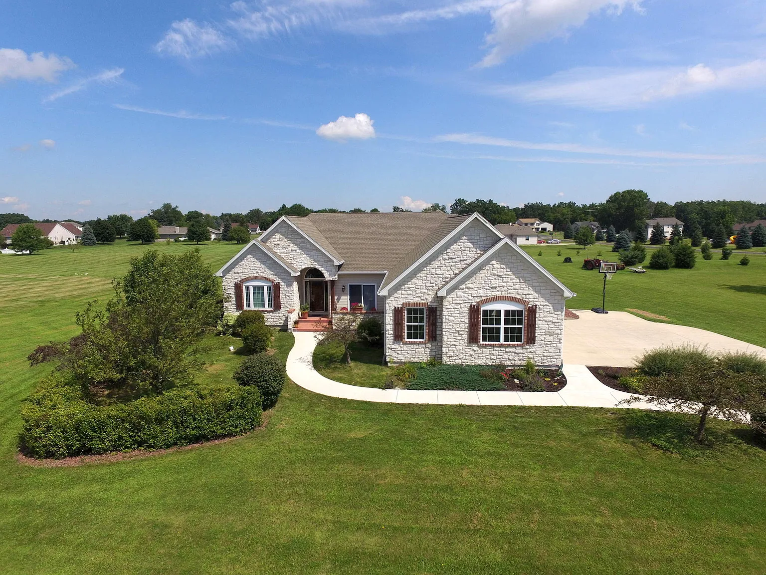 7968 Dutch Dr photo 1