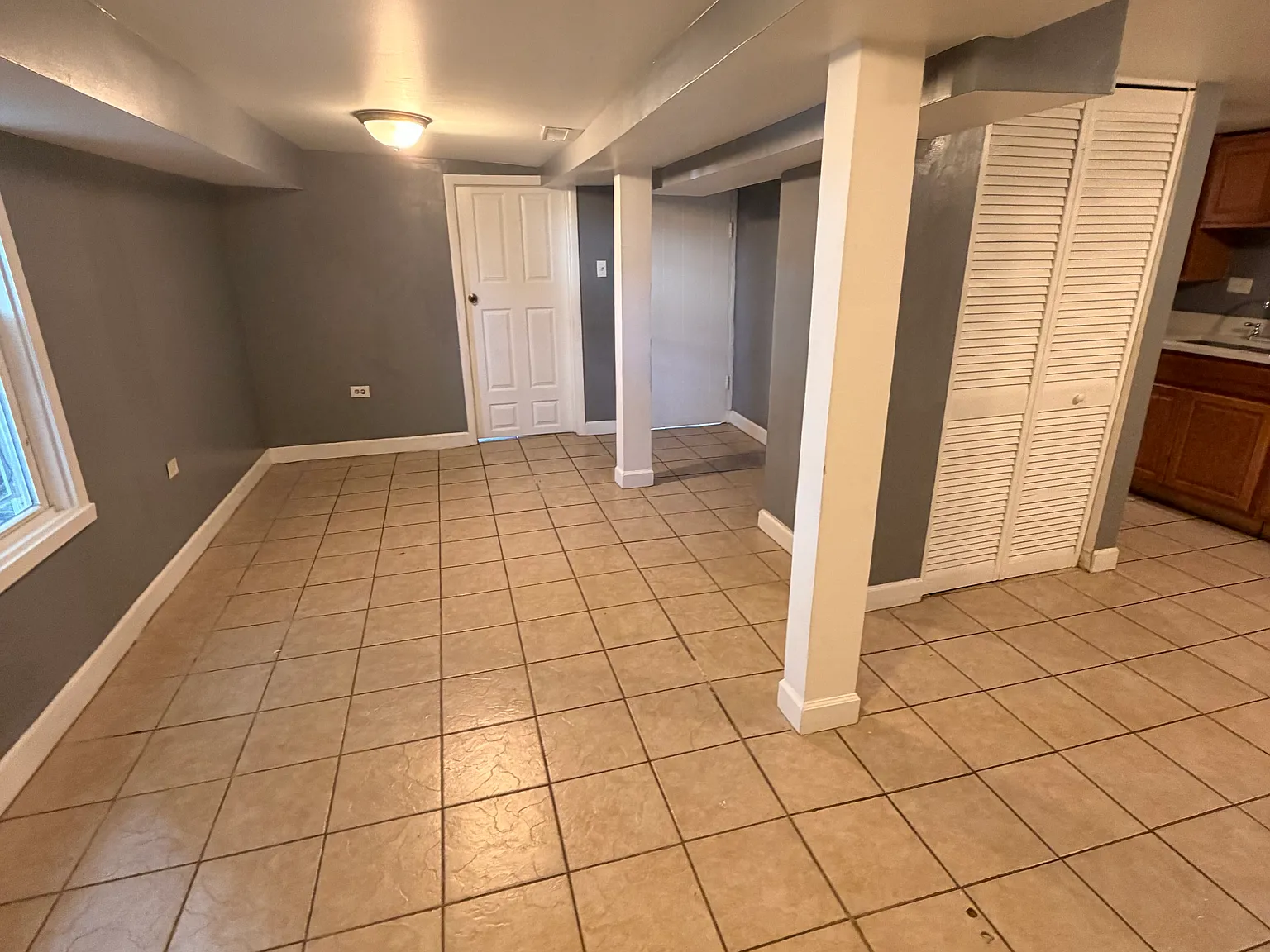 2 bed, 750 sqft, $1,600 — Photo 2