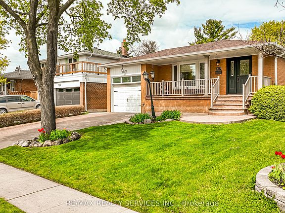2nd image of 87 Ambleside Dr