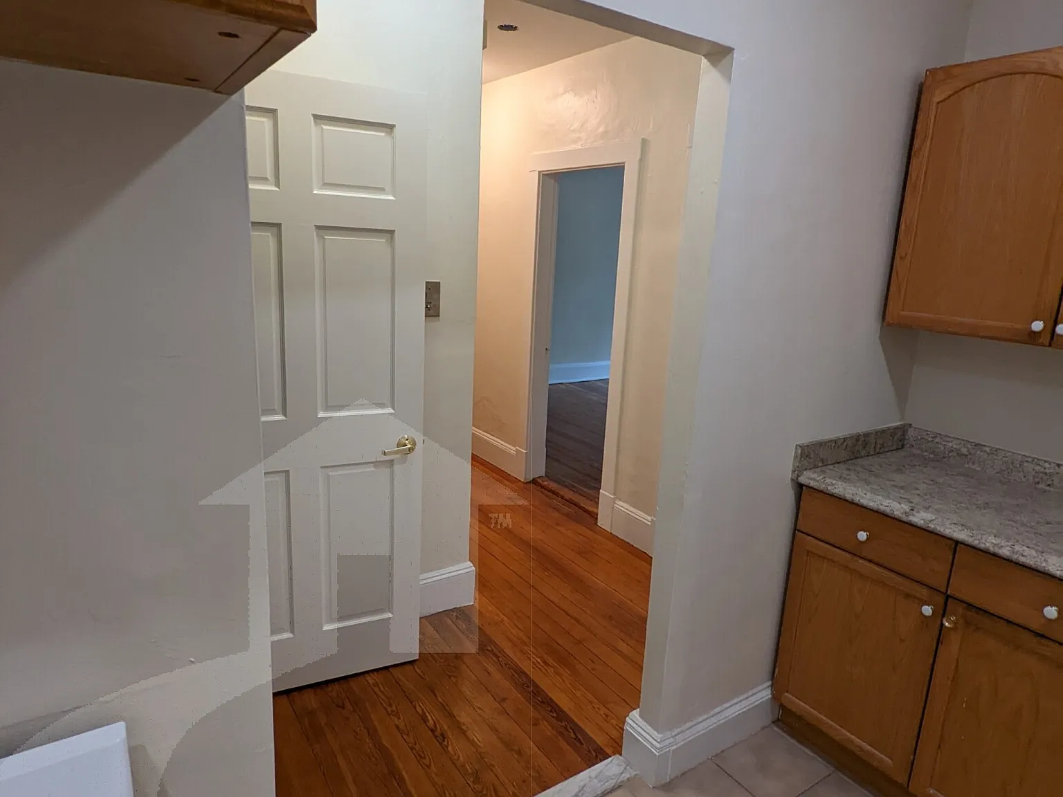 2 bed, $2,700 — Photo 3