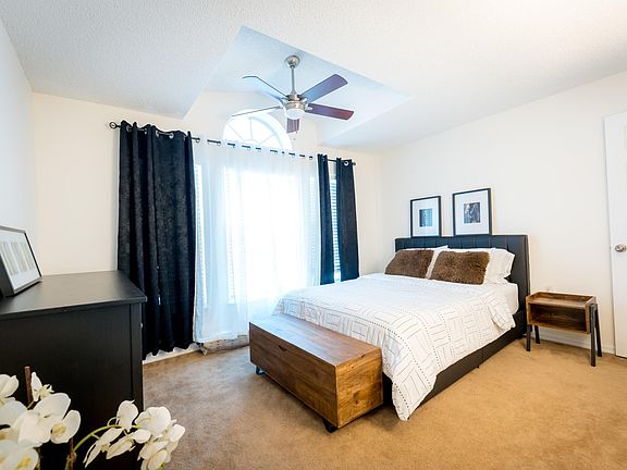 3rd image of 6400 Pomeroy Cir