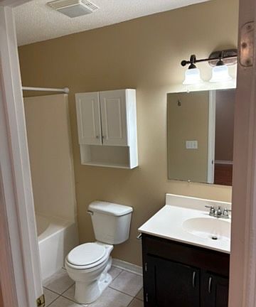4th image of 948 Greystone Dr #948