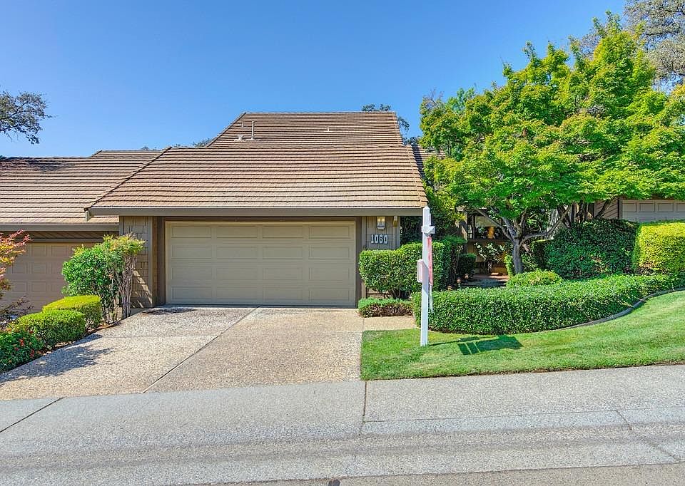 1st image of 1060 Southridge Dr