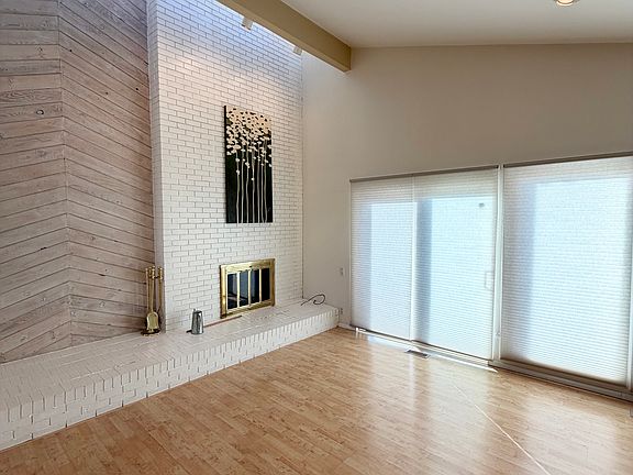 4th image of 3596 S Crestwood Dr