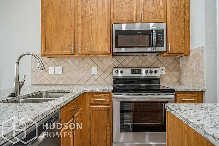 6332 Open Pasture Ct — Photo 4