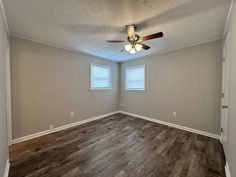 2843 Louisville Rd — Photo 20